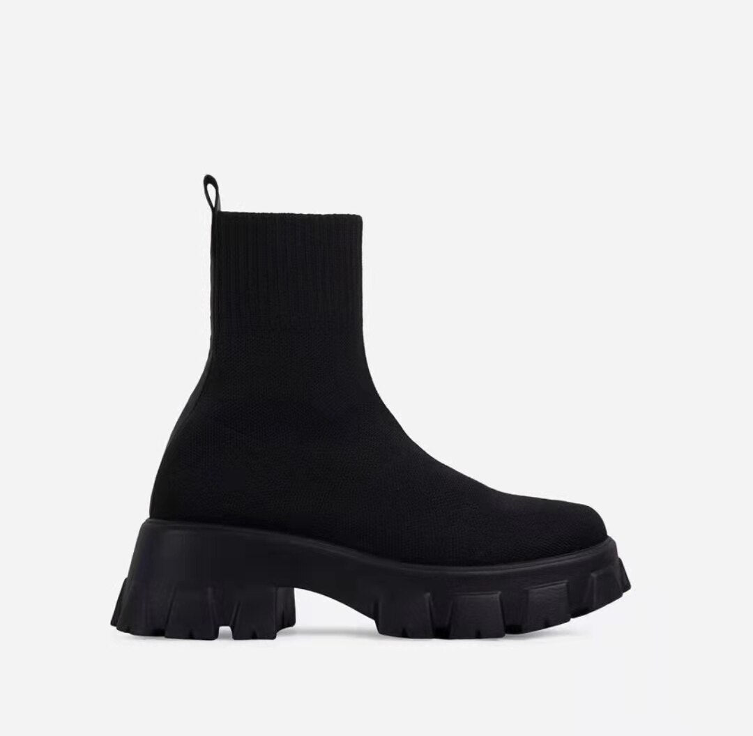 Mid-Calf Casual Platform Knitted Boots