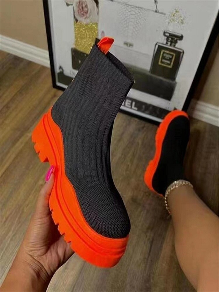 Lights Out Knitted Short Boots